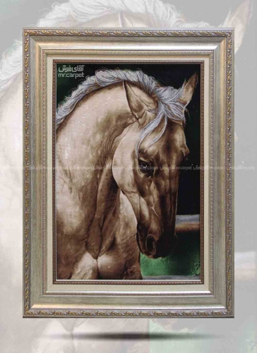 تابلو فرش دست بافت طرح کله اسب چله  ابریشم  سایز 0.48x0.67 