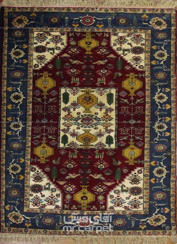 فرش دستبافت طرح قشقایی شیراز  40  رج سایز 1.35x1.92