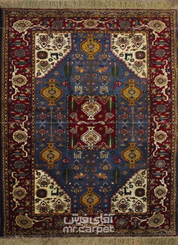 فرش دستبافت طرح قشقایی شیراز  30  رج سایز 2.50x1.62