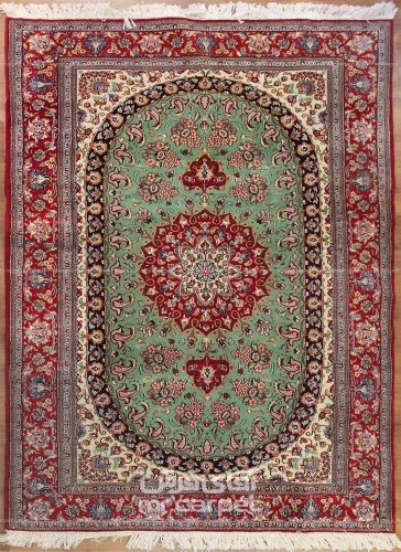 فرش دستبافت طرح لچک ترنج اصفهان  30  رج سایز 2.64x1.70