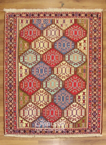 فرش دستبافت گلیم اردبیل  سایز 1.00x1.50