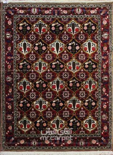 فرش دستبافت طرح سرو شهرکرد ( بختیاری )  30  رج سایز 1.55x2.43